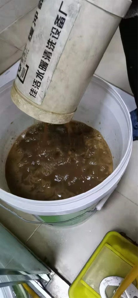 地暖分水器漏水会怎么样？地暖分水器维修更换